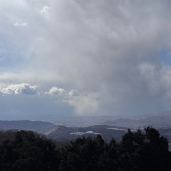 眺望ヨシ👌
あちこちで雪が舞っていそう。