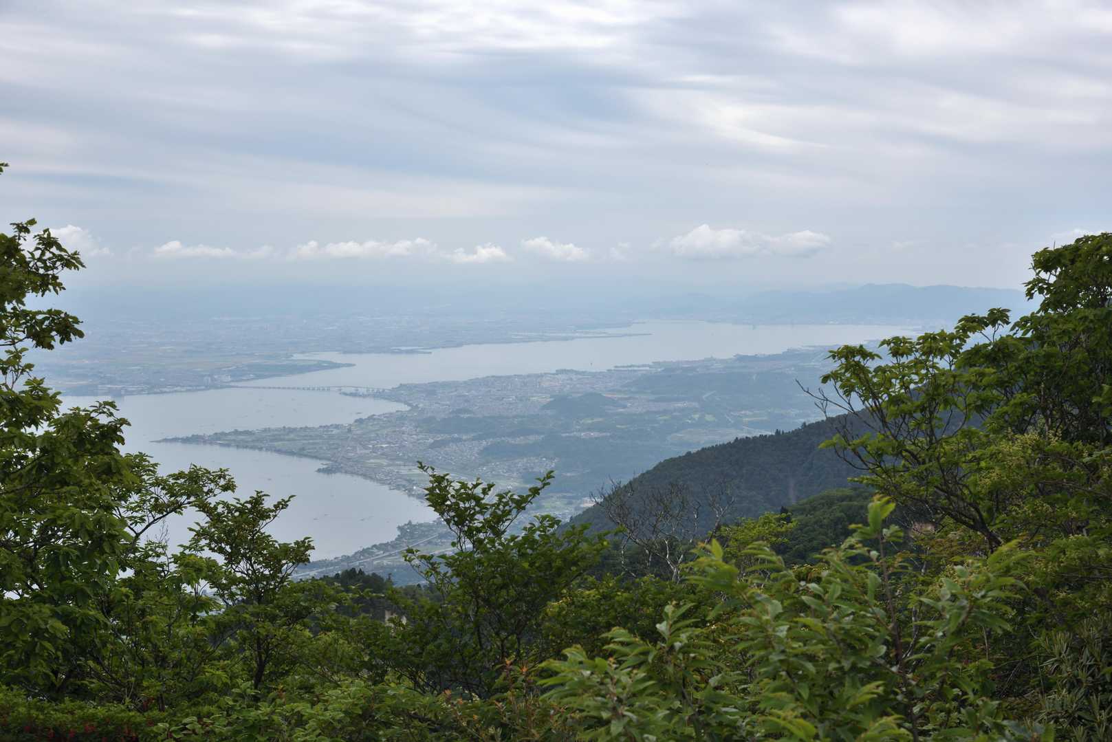 琵琶湖南側
全域がほぼ見渡せるロケーションは貴重かも