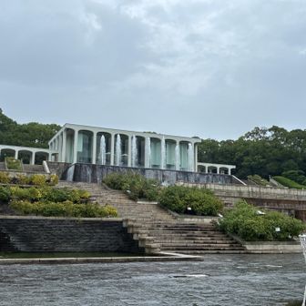 レストハウスまで行く気力無し。