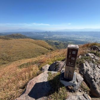 ピストンで戻り、最後に皿山をピークハントしました👍