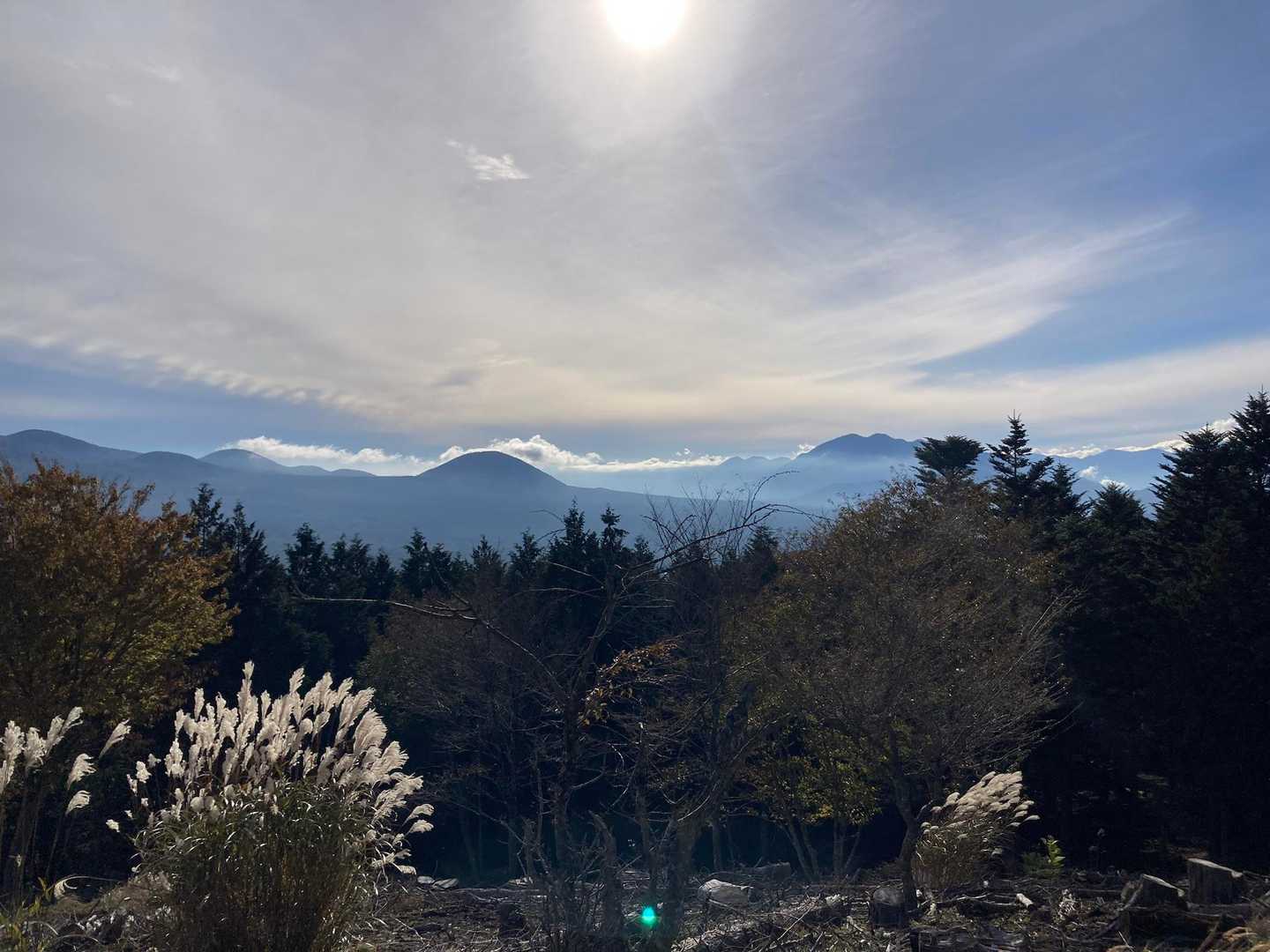 竜ヶ岳方面晴れて来た