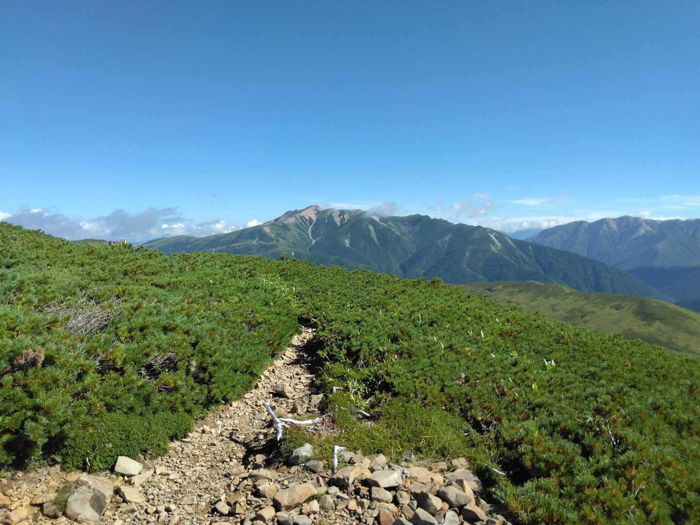 薬師岳もデッカいなぁ🗻