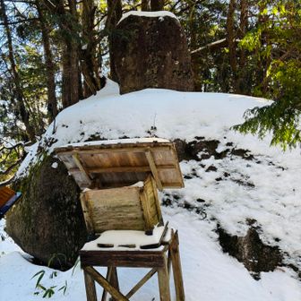 ちょっと歩くとこちらへ
こちらに展望台があり、登ると