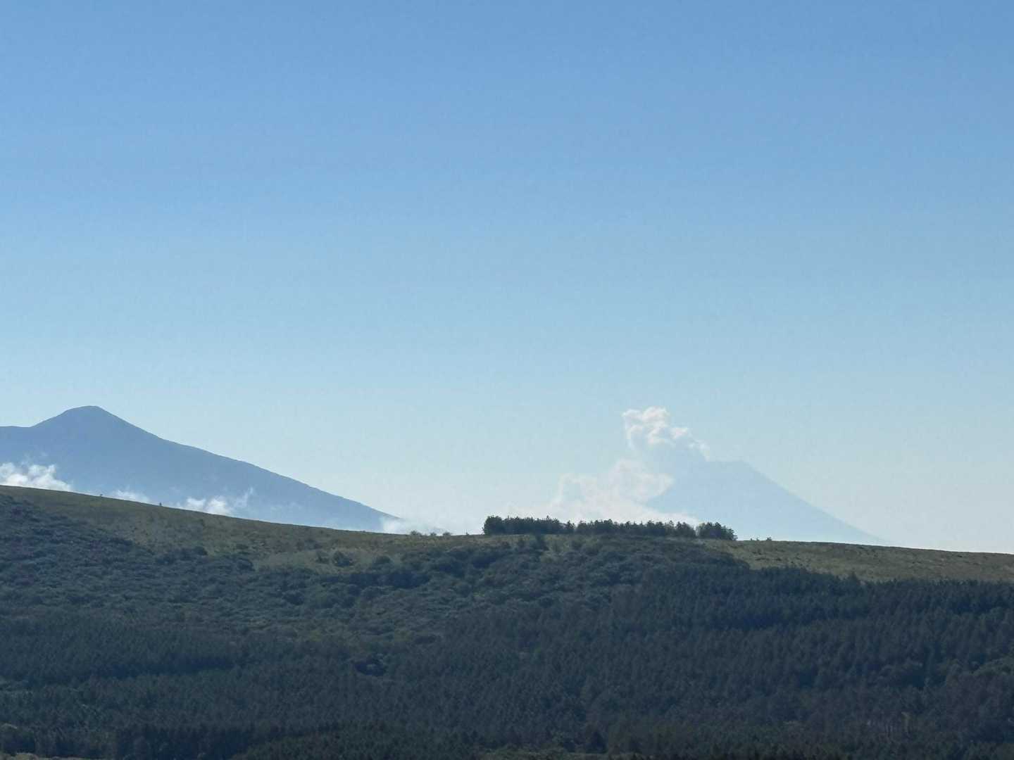 富士山、かろうじて見えてる😆🙌🏻