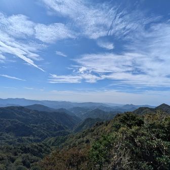 御前岳から釈迦岳は、ハイキング的で、さくさく。