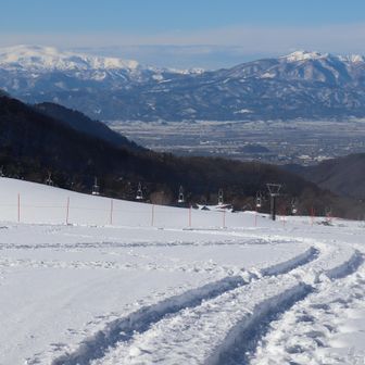 スキー場まで戻りました