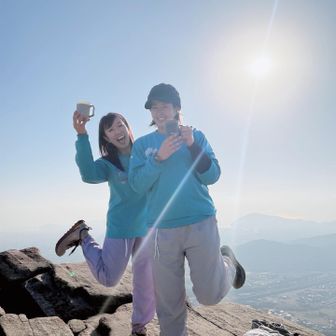 山登り最高⛰️✨
まさかの春日和Σ੧(❛□❛✿)ぽかぽか☀️
