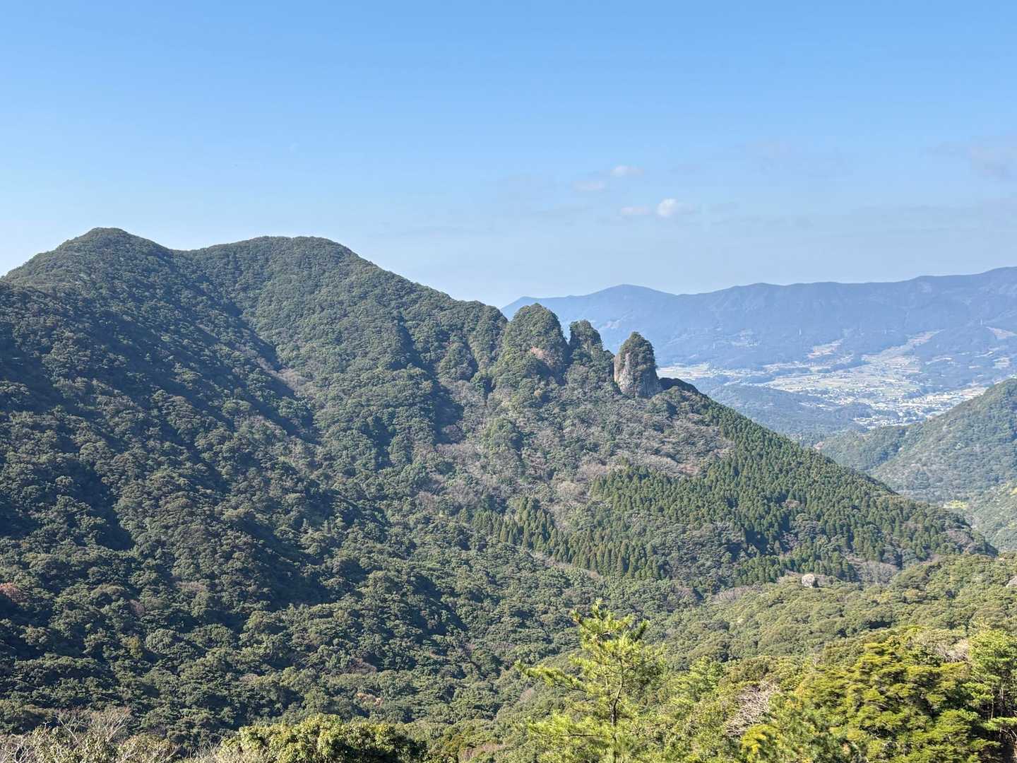 雌岩🪨雄岩