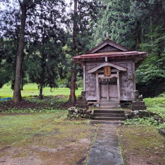 今日は雨上がりの鳥坂神社