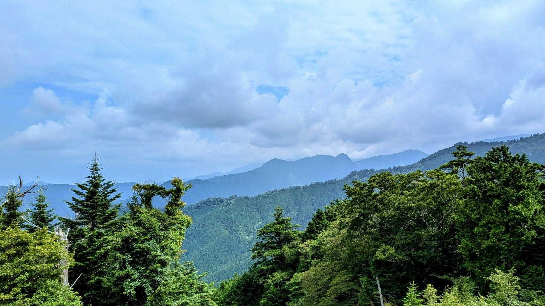 太尾登山口-古田ノ森-千丈平-釈迦ヶ岳 往復コースの写真