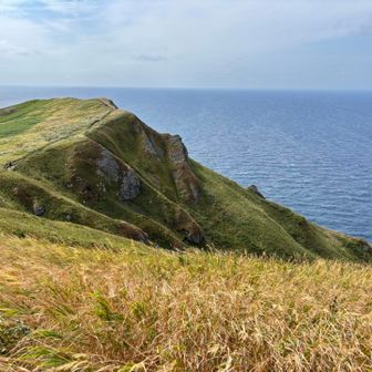 いつまでも眺めたくなります
風も凄い！昨日の利尻山以上
