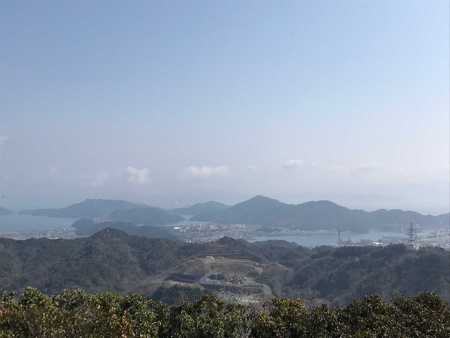 チラッと淡路島方面
