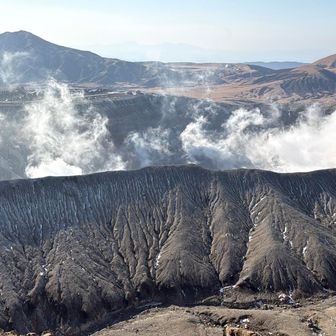 阿蘇山に来たなぁ〜