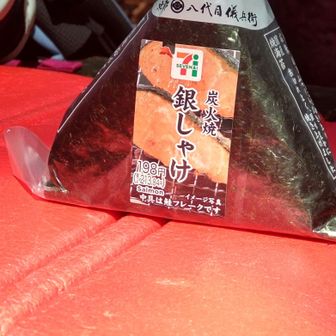 今日はちょこちょこ食べ