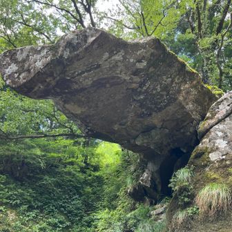 天狗岩の天摩👺
