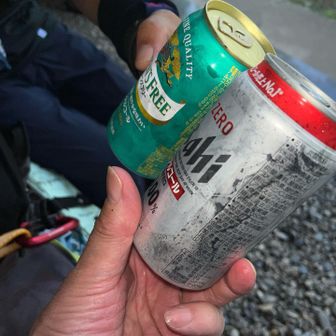 昼食にしました 🍙🍺
ノンアルで乾杯！