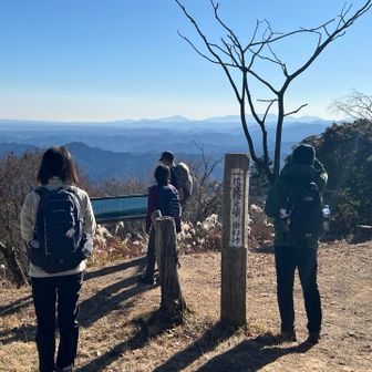 それぞれ何を思う…