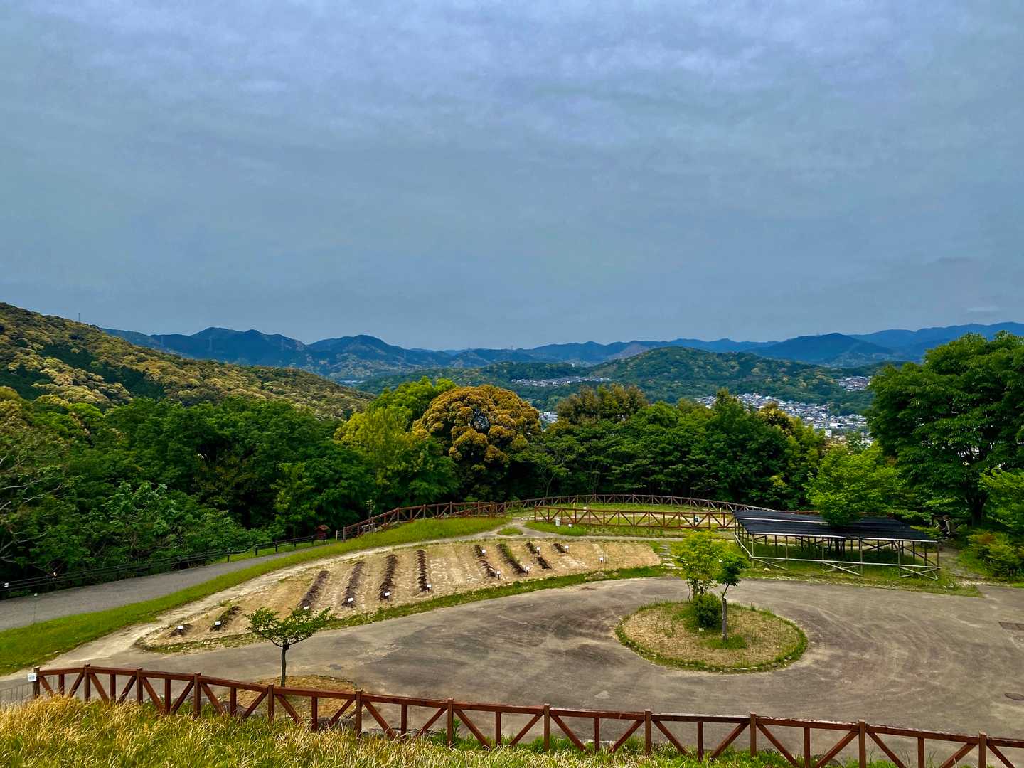 三河山野草園