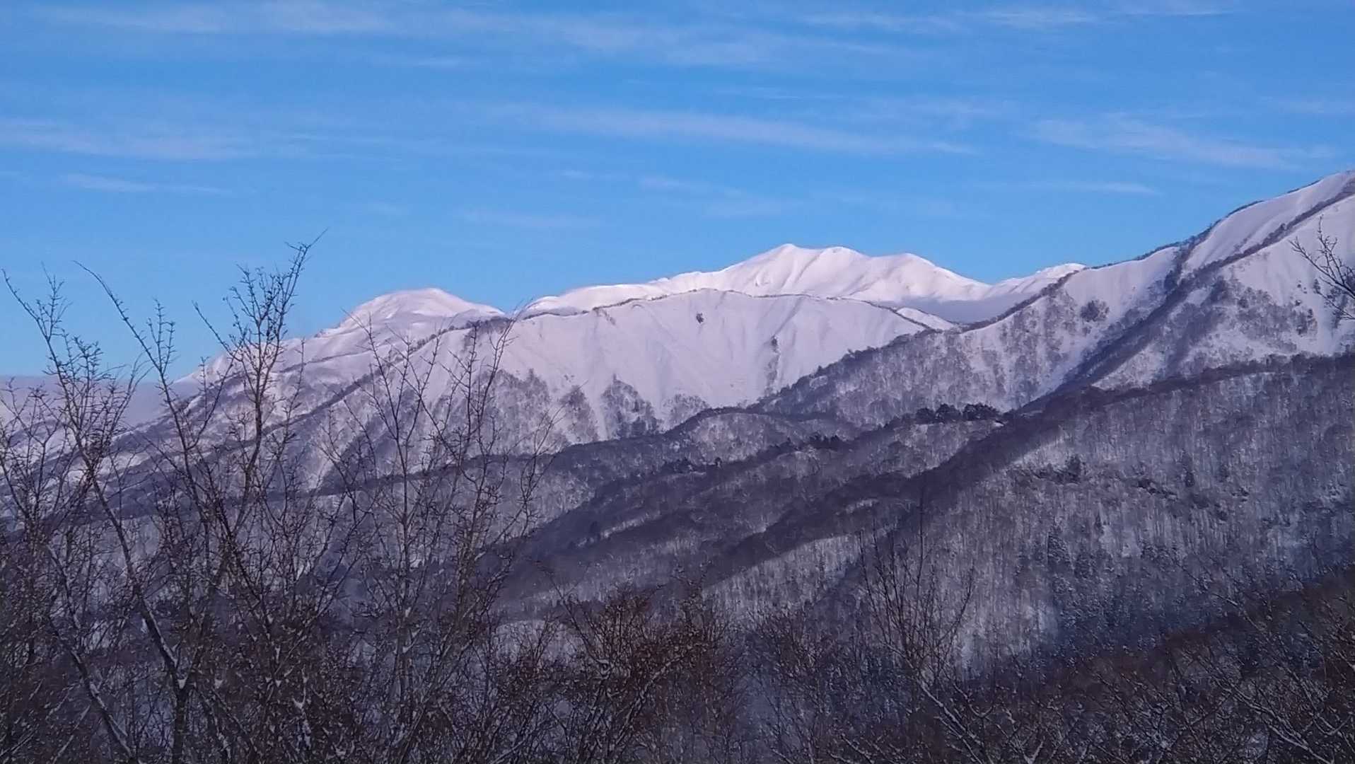 遠く別山、三ノ峰の大展望！！