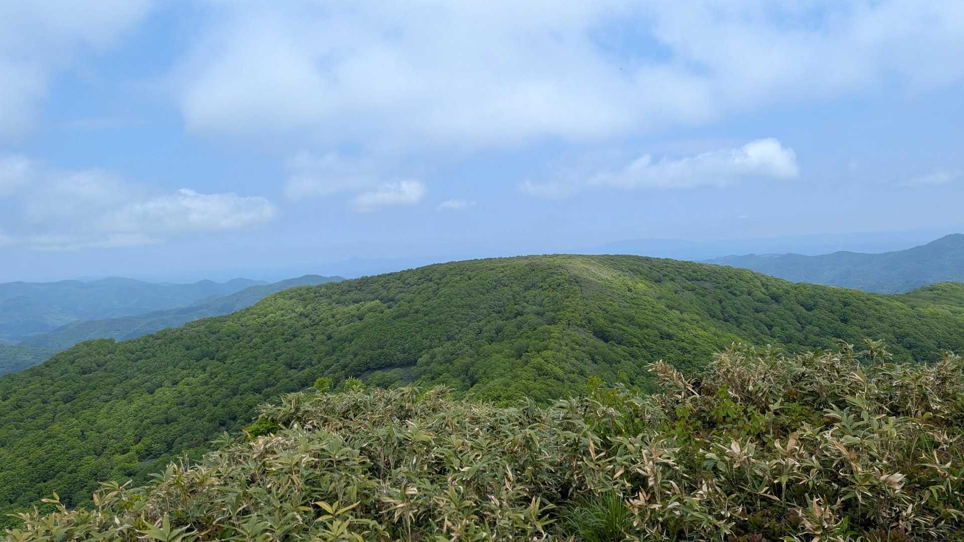 これから行く四角岳！
ピラミティブじゃないから四角岳なのか？！