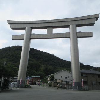 鹿嶋神社の大鳥居