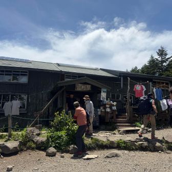 小屋に到着　