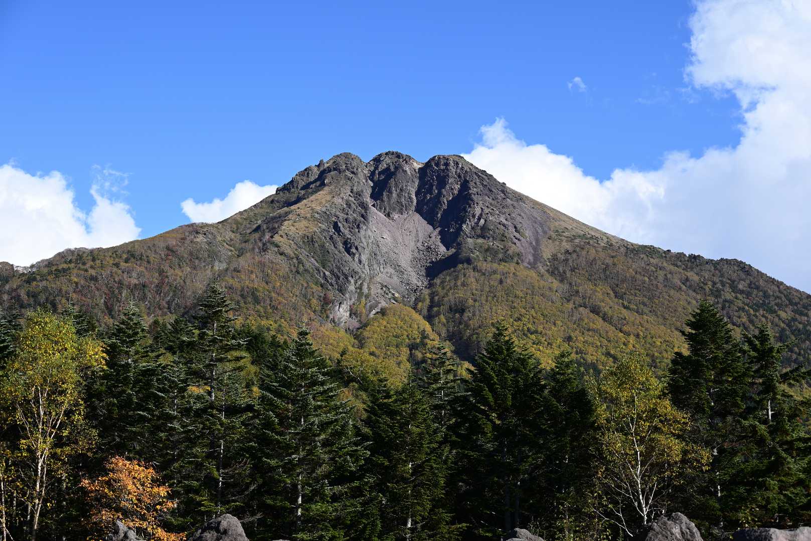 最後にこれを拝んで帰ります。