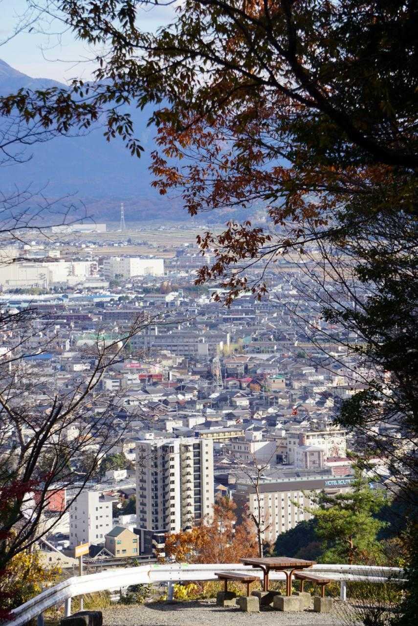 今日は駐車場目指して車道歩いたよ。