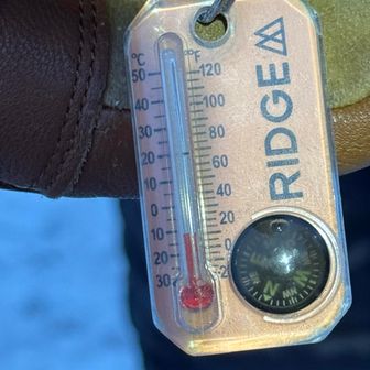 朝起きた気温はマイナス11℃ぐらい