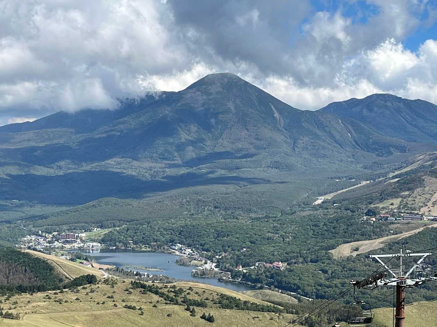 車山肩バス停-霧ヶ峰-南の耳-男女倉山-八島ヶ原-蝶々深山 周回コースの写真