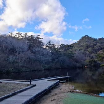 
今日も無事下山
この時間で日陰はもう暗く
シェールミエールも既に閉店⁉️