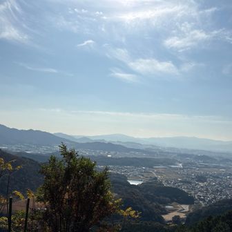 素晴らしい✨✨
汗かきながら登った甲斐があったね😅