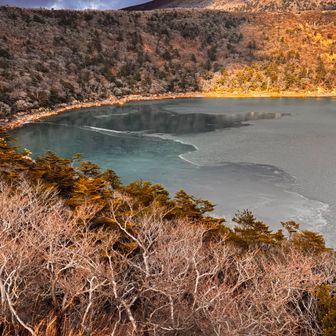 もちろん久住の御池みたいに上には登れないでしょう。😂