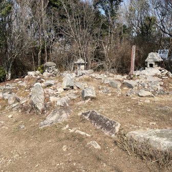 帝釈天が祀られていたから、帝釈山という名前らしいが、どれが帝釈天か分からなかった( *¯ㅿ¯*)