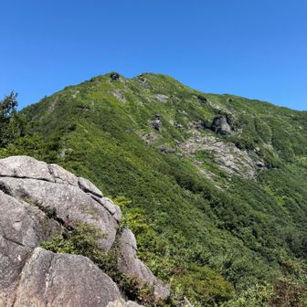 見えて来ました白毛門