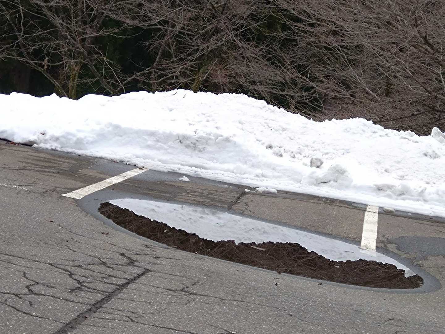 獅子吼パーク第1🅿️に白山？？のリフレクション
何でも白山に見えてしまう🤣

え〜っ、また〜の御堂山ですが、最後まで見ていただきありがとうございました🙇

皆さまに
幸多からんことを
願っています🙏