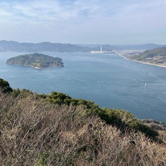 正面は色々きな臭い噂がある笠佐島