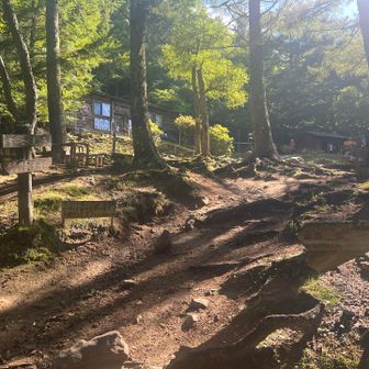 富士見平小屋。テントの誘惑。