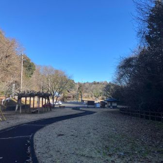 わざわざ茨城県まで来ての低山巡りに少し疑問を抱き始めてます🤣