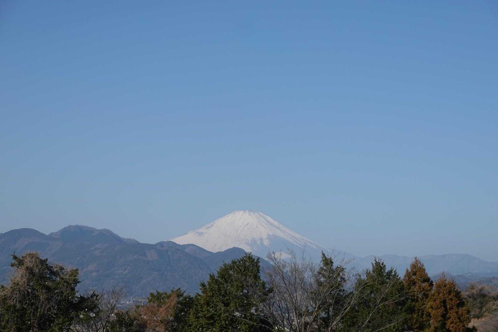 小田急　新松田駅-尺里峠-高松山-ビリ堂-山北駅 縦走コースの写真