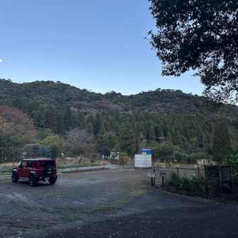 登山口駐車場　トイレあり