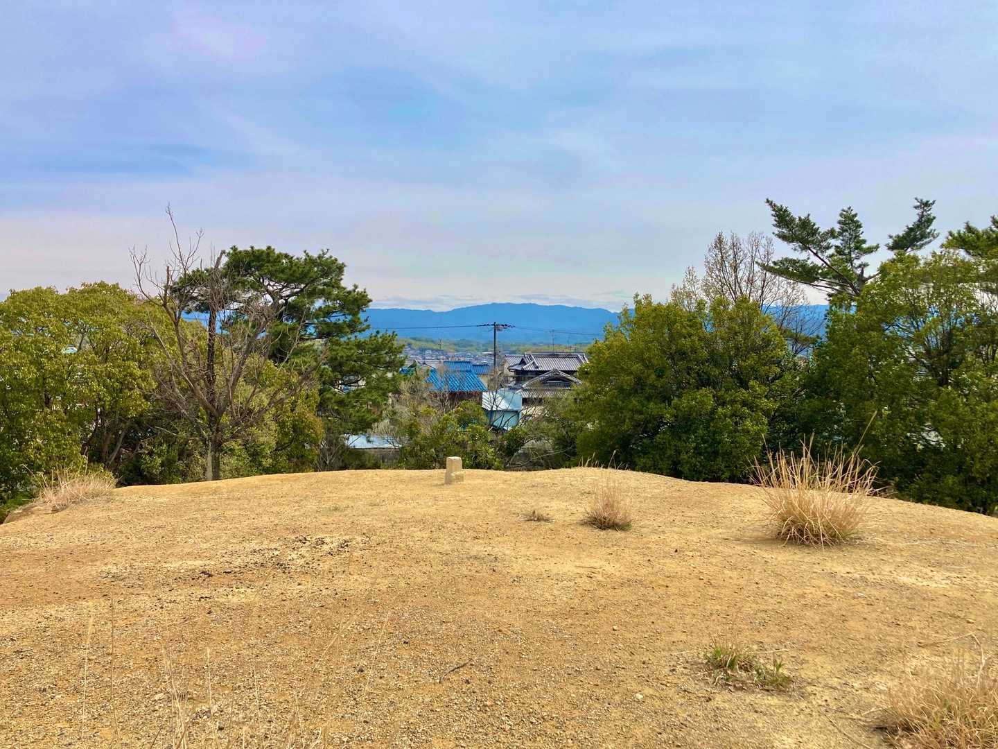 ピークの全景。
何にも有りません😆