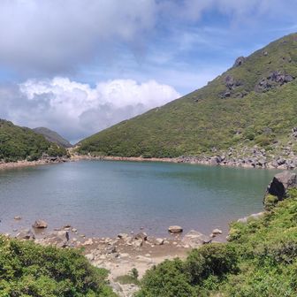 最後は御池を回って下山