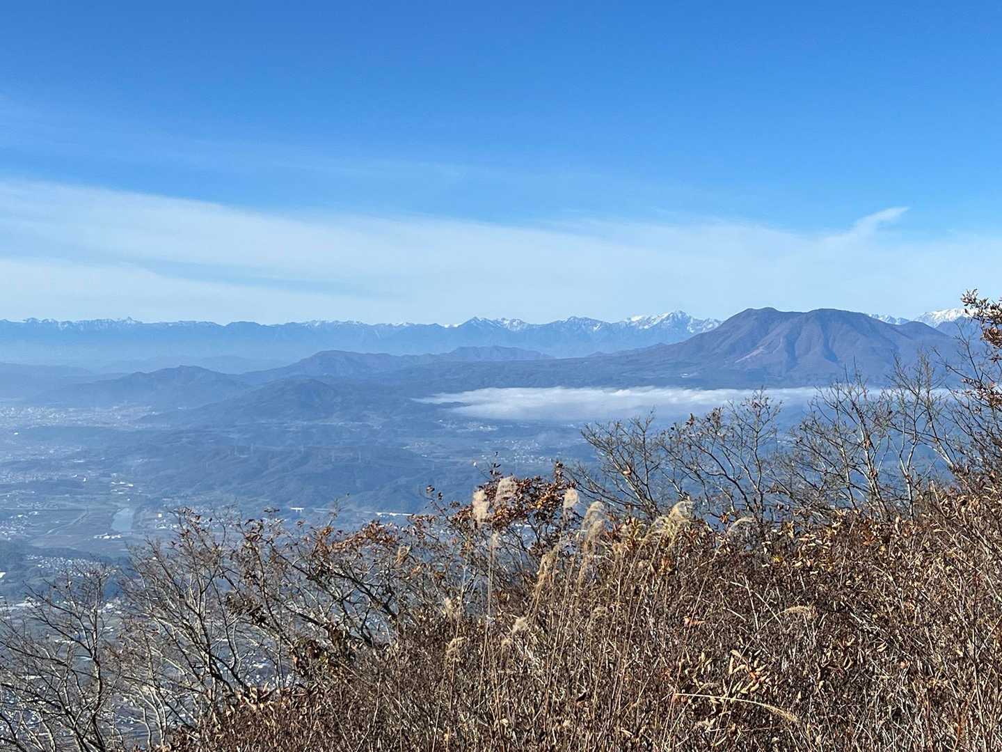 昨日登った飯縄山
今日も北アルプス見えてる