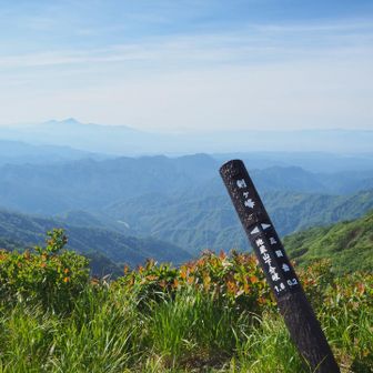 振り返れば磐梯山