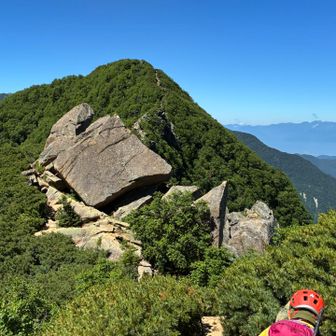 六方岩