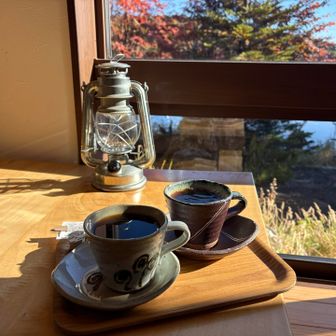 登山をしないので、コーヒーをいただきゆっくり☕️宿泊者には、この時間でもコーヒーを入れていただけます。
