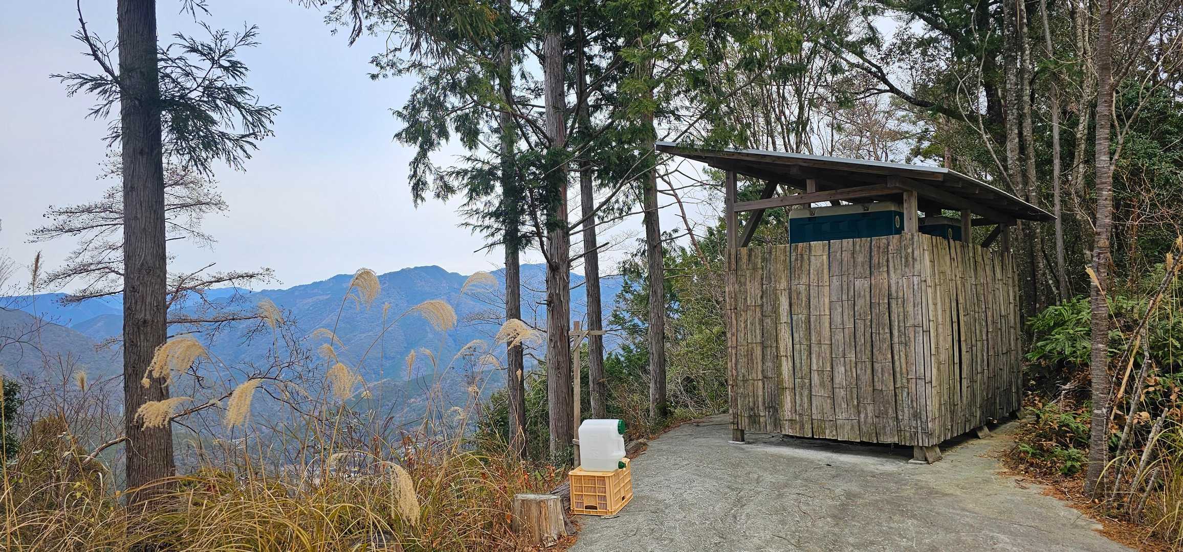 簡易トイレあり
ありがたい