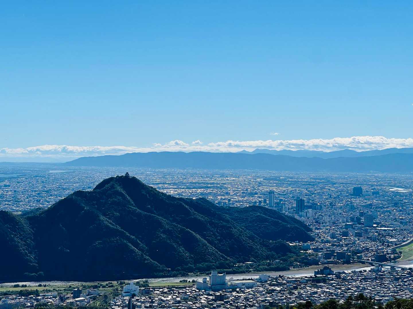 なんであんなに混んでたんだ、金華山よ…
