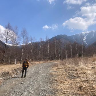 足はプルプルです